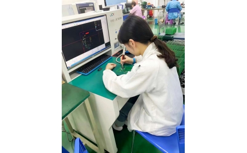 SMT貼片加工中元器件移位的六大潛在因素